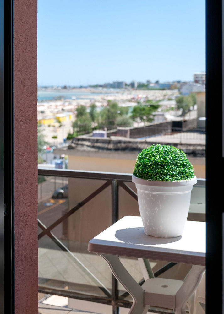 Residenza Sol Holiday Rimini Eksteriør bilde